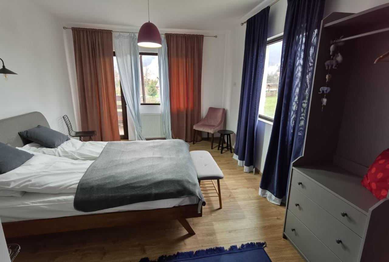 Casuta Vulpitei Villa *